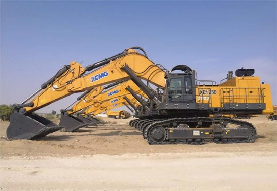 XCMG Golden Products Worth More than Ten Million Yuan Were Delivered to Pakistan to Participate in the Construction of the Local Three Gorges Project!
